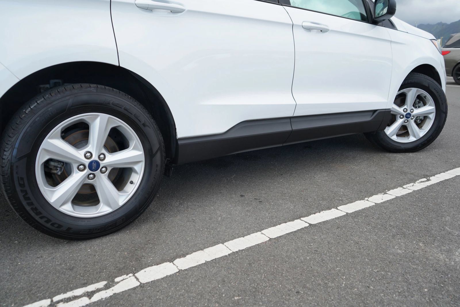 Used 2019 Ford Edge SE FWD image 7
