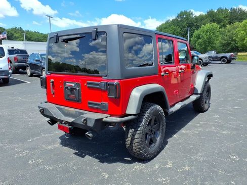 Used 2014 Jeep Wrangler Unlimited Sport w/ Dual Top Group AWD/4WD image 6