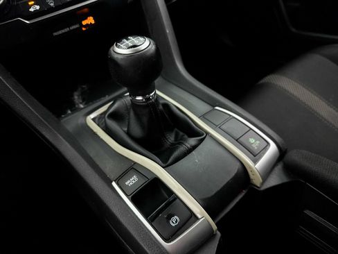 Used 2019 Honda Civic LX image 17
