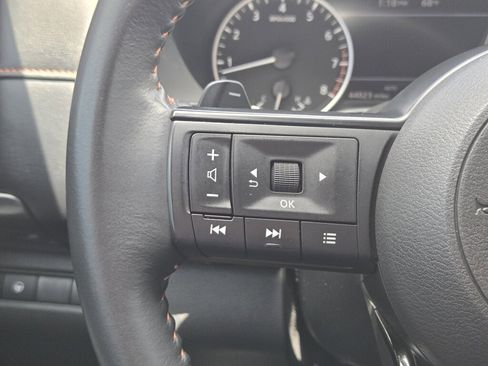 Used 2024 Nissan Pathfinder Rock Creek AWD/4WD image 19
