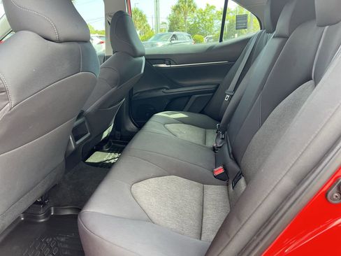 Used 2023 Toyota Camry LE FWD image 32