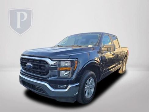 Used 2023 Ford F150 XLT image 7