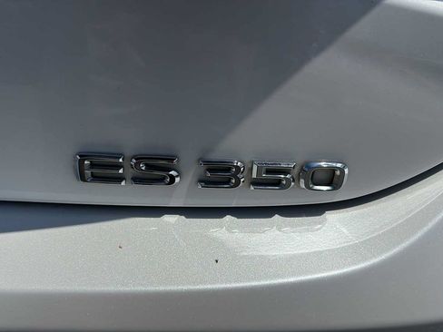 Used 2021 Lexus ES 350 w/ Accessory Package FWD image 13