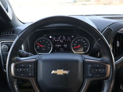 Used 2020 Chevrolet Silverado 1500 High Country w/ Technology Package image 35