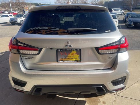 Used 2025 Mitsubishi Outlander Sport SE image 5