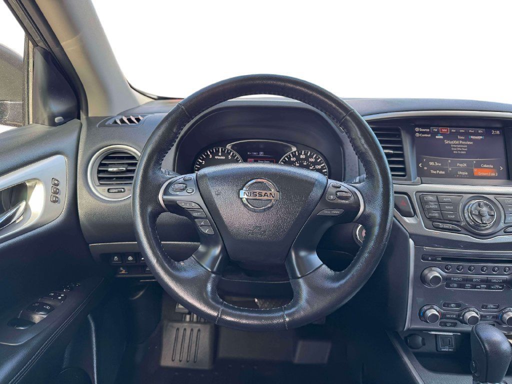 Used 2020 Nissan Pathfinder SL w/ Cargo Package AWD/4WD image 19