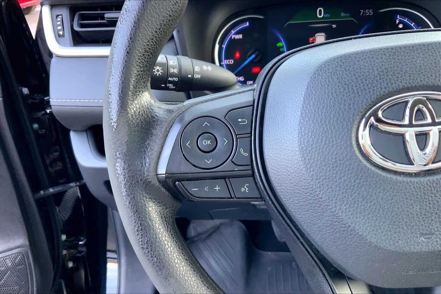 Used 2023 Toyota RAV4 AWD Hybrid image 21