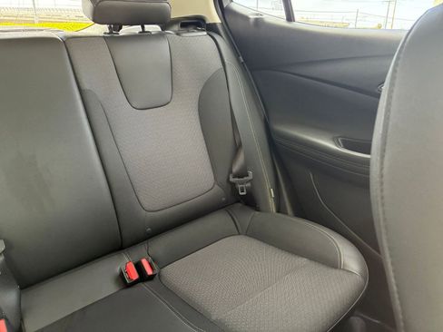 Used 2025 Buick Encore GX Preferred FWD image 36