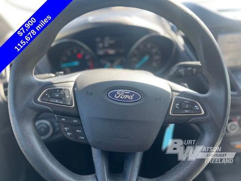 Used 2017 Ford Escape SE w/ Equipment Group 201A image 12