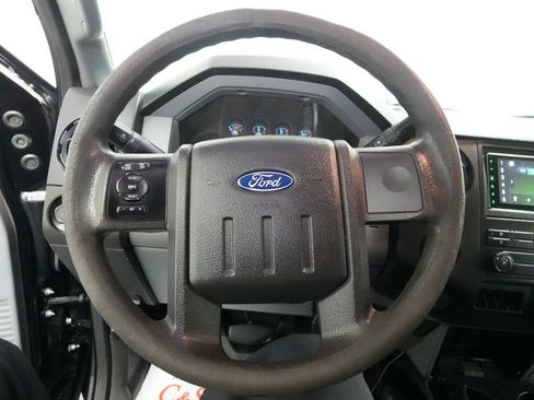 Used 2016 Ford F250 XL w/ XL Appearance Package AWD/4WD image 34