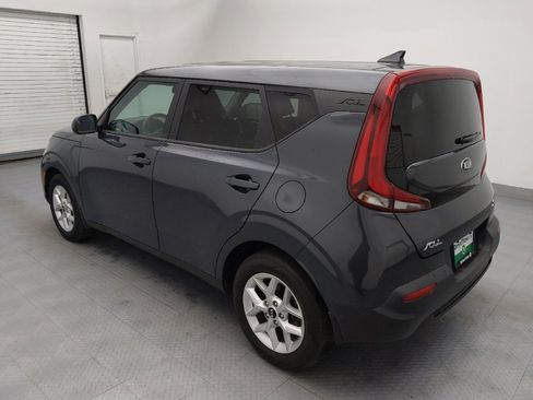 Used 2021 Kia Soul S image 3