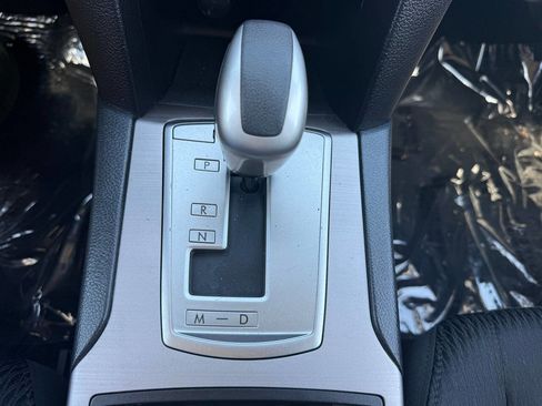Used 2012 Subaru Outback 2.5i Premium AWD/4WD image 36