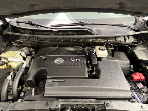 Used 2016 Nissan Murano SV AWD/4WD image 16
