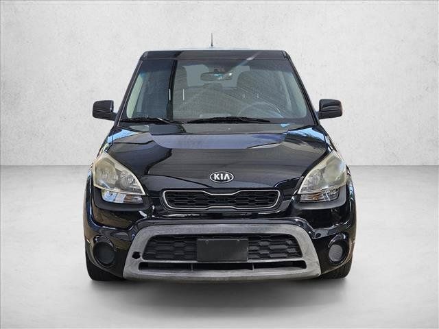 Used 2013 Kia Soul FWD image 2