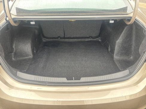 Used 2023 Chevrolet Malibu LT image 17