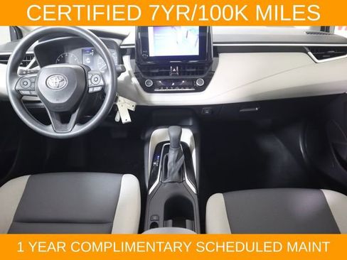 Used 2025 Toyota Corolla LE FWD image 18