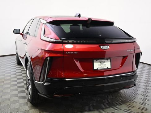 Certified 2024 Cadillac Lyriq Luxury w/ LPO, Floor Liner Package image 4