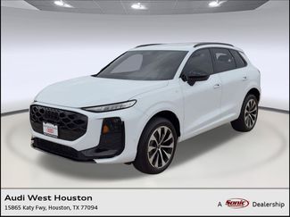 New 2026 Audi Q3 quattro 2.0T w/ Driver Assistance Package AWD/4WD video 1