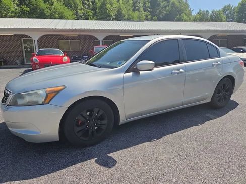 Used 2009 Honda Accord LX-P image 1