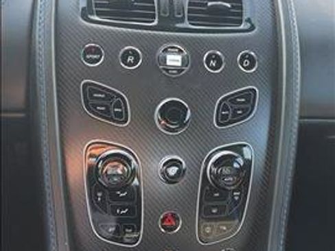 Used 2016 Aston Martin V8 Vantage S RWD image 14