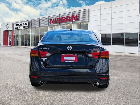 New 2025 Nissan Altima 2.5 SR w/ SR Premium Package image 5