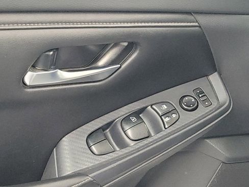 Used 2021 Nissan Sentra SV FWD image 27