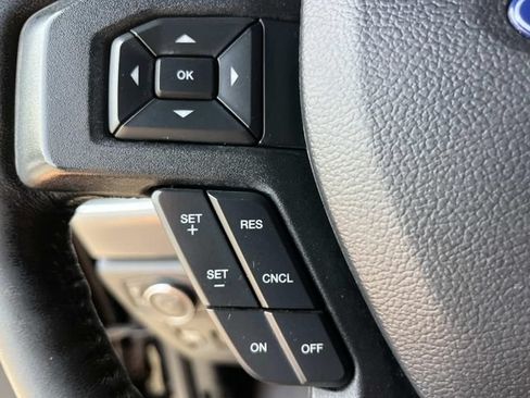 Used 2018 Ford F150 XLT w/ Equipment Group 301A Mid AWD/4WD image 31