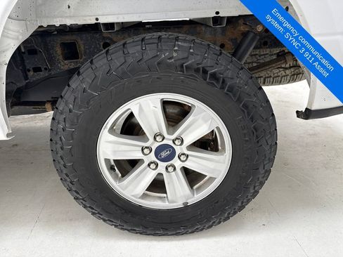 Used 2019 Ford F150 XLT w/ Trailer Tow Package image 7