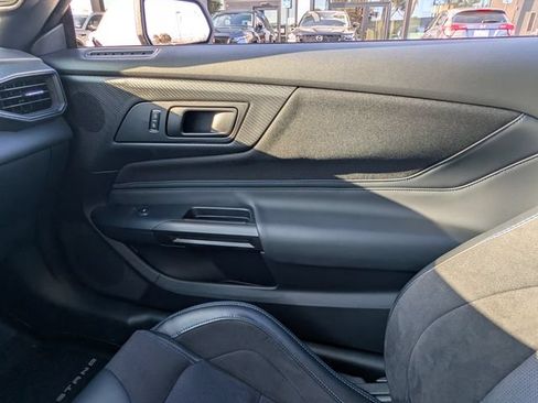 Used 2025 Ford Mustang Dark Horse RWD image 23