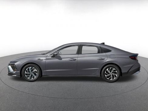 Used 2026 Hyundai Sonata Blue FWD image 3