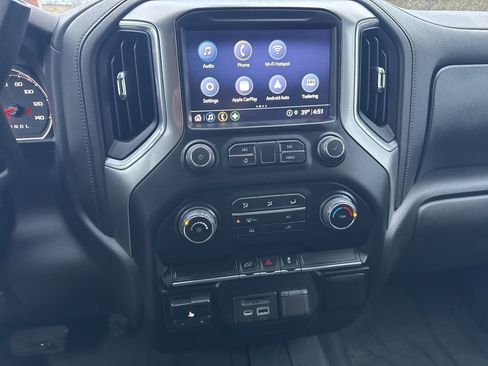 Used 2023 Chevrolet Silverado 2500 LT w/ Advanced Trailering Package image 3