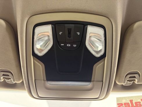 Used 2019 RAM 1500 Big Horn AWD/4WD image 30