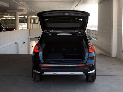 Certified 2025 BMW X1 xDrive28i w/ Convenience Package image 24