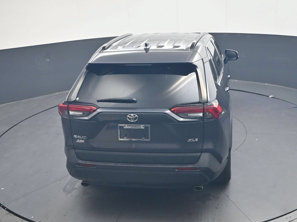 Used 2023 Toyota RAV4 XLE FWD image 22