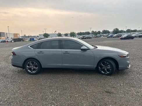 Used 2024 Honda Accord EX-L image 13