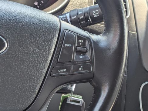 Used 2015 Kia Sorento LX AWD/4WD image 17
