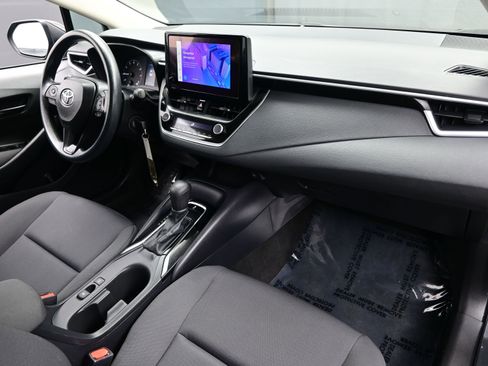Used 2024 Toyota Corolla LE image 14