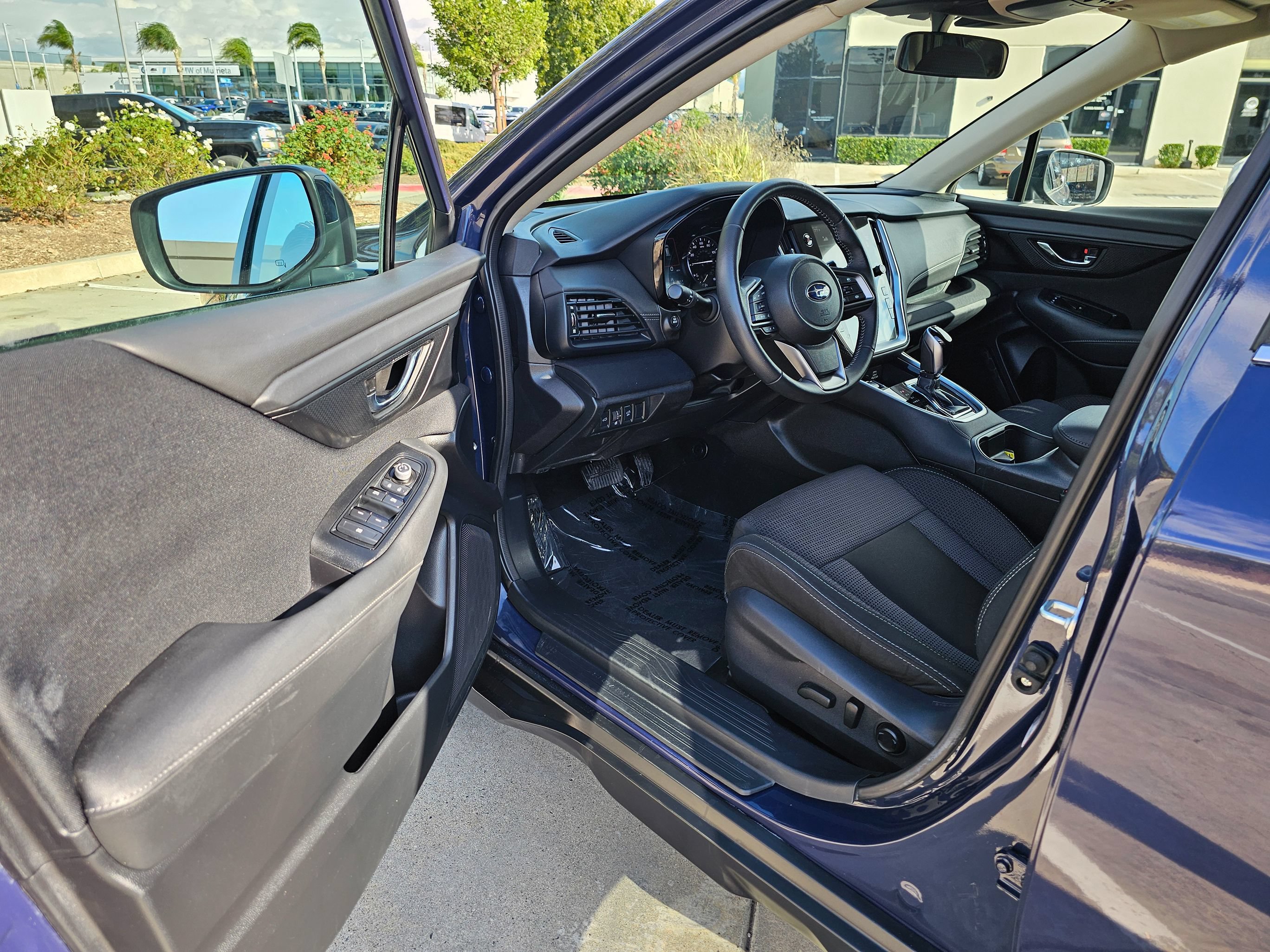 Used 2025 Subaru Outback Premium AWD/4WD image 15