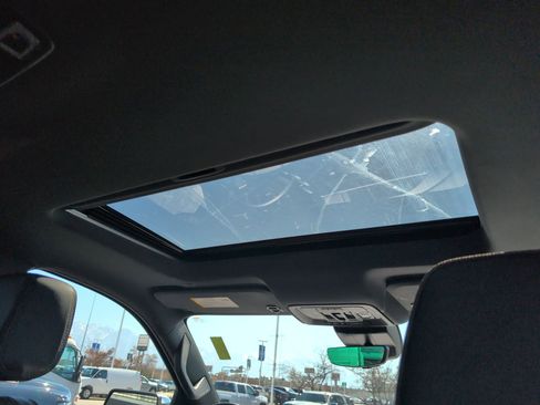 Certified 2025 Chevrolet Silverado 1500 High Country w/ High Country Premium Package image 15