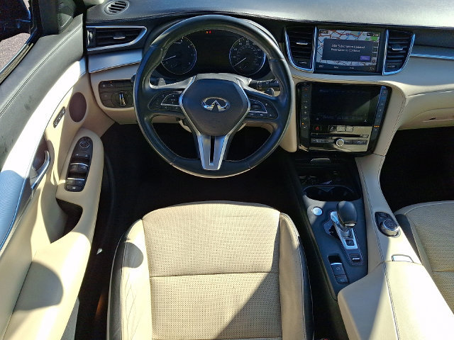Used 2019 INFINITI QX50 Essential w/ Premium Heat Package AWD/4WD image 9