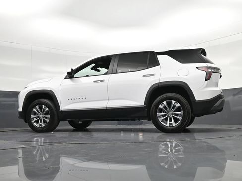 Used 2026 Chevrolet Equinox LT w/ Safety and Technology Package FWD image 34
