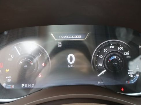 Used 2025 RAM 2500 Laramie w/ Towing Technology Group image 17