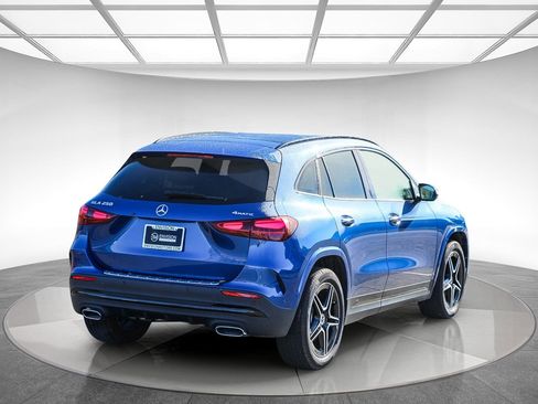 Certified 2025 Mercedes-Benz GLA 250 4MATIC image 4
