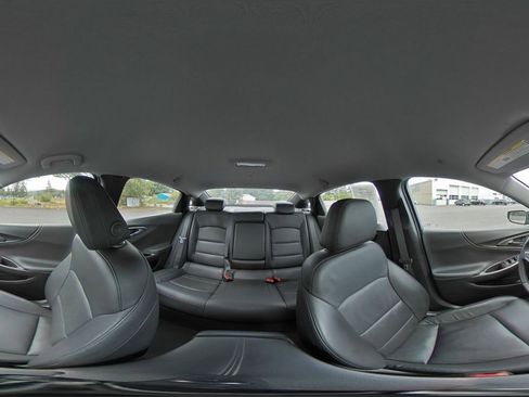 Used 2024 Chevrolet Malibu LT image 43