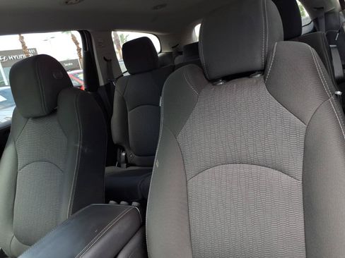 Used 2016 Chevrolet Traverse LT AWD/4WD image 14