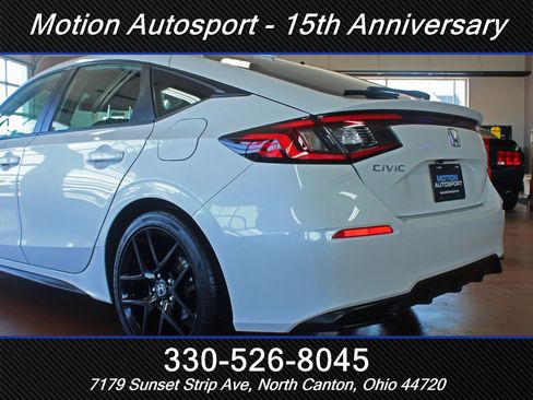 Used 2025 Honda Civic Sport image 8