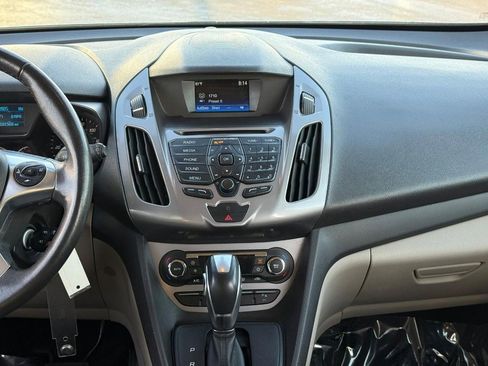Used 2017 Ford Transit Connect XLT image 16