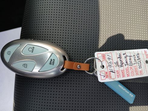 New 2026 Hyundai Ioniq 9 Limited image 31