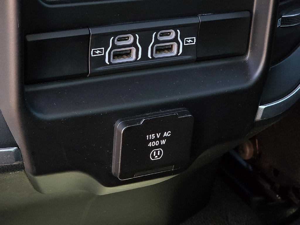 Used 2021 RAM 1500 Big Horn AWD/4WD image 9