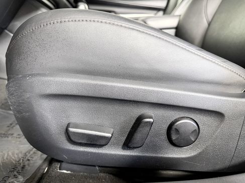 Used 2021 MAZDA MAZDA3 s FWD image 34